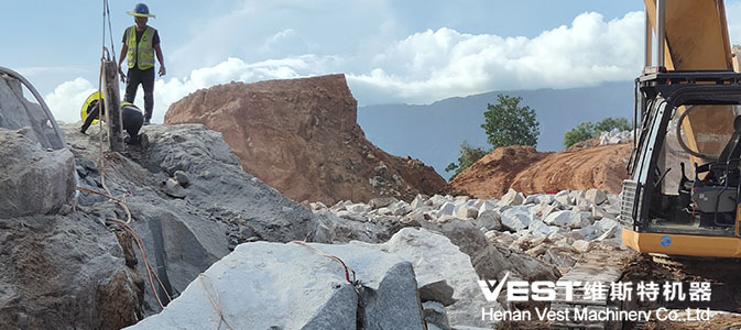 Ore Stone Crushing Plant In South Africa 100-150tph