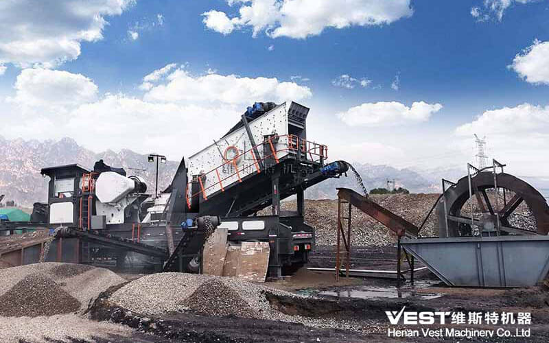 Tire-type Mobile Crusher